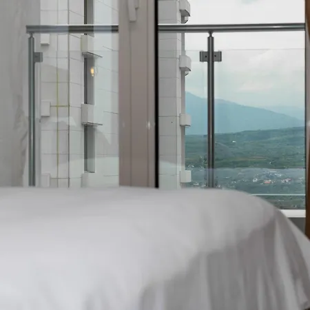 29th Floor - Skyline Serenity & - Exclusive Διαμέρισμα