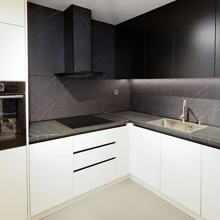 29th Floor - Skyline Serenity & - Exclusive